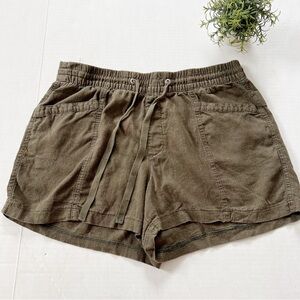 Gap Linen Blend Pull On Utility Shorts in Green
